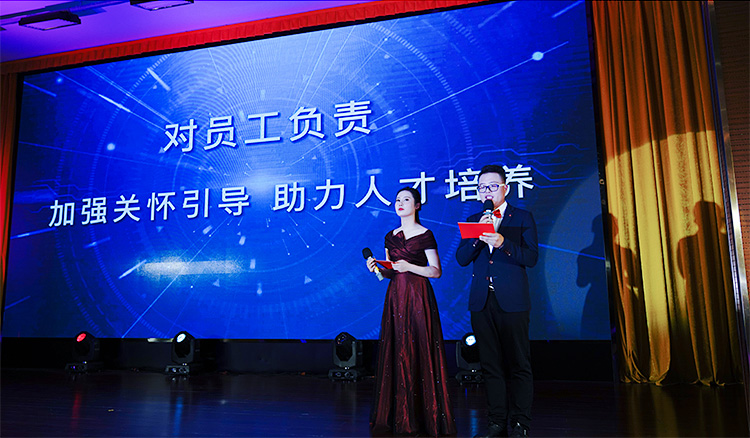 8 赏金船长·PG(中国游)官方网站